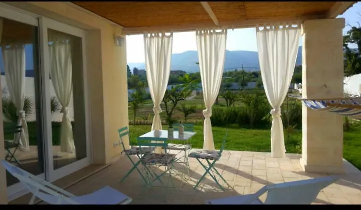 La Bouganville Avola Apartment